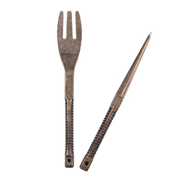 Tobacco fork with piercer - Groove